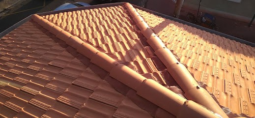 AMCZ Artisan Monribot Couvreur Zingueur, Couvreur à Créon