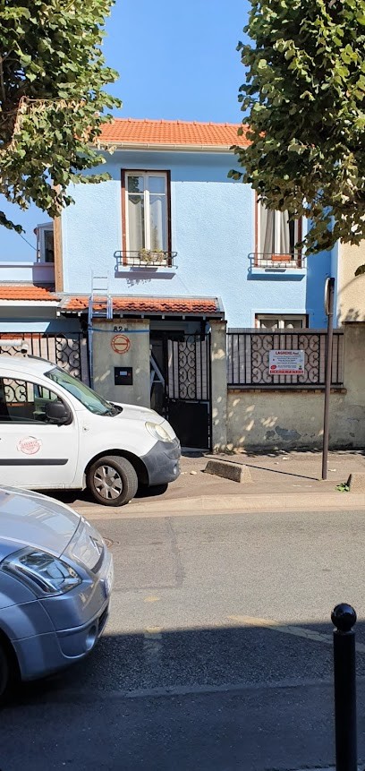 LAGRENE, Couvreur à Vitry-sur-Seine
