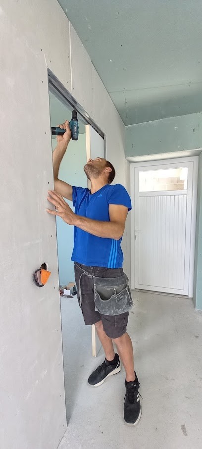 Vincent Lux Multi Services - Artisan couvreur | plaquiste | travaux multi services, Couvreur à La Regrippière