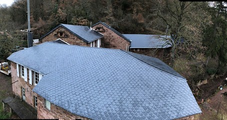 Manibal Et Fils, Couvreur à Montfranc