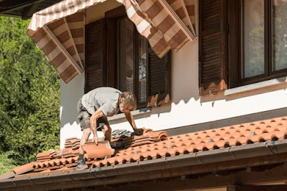 Couvreur Valréas : Isolation Et Étanchéité Provençale Du Toit, Démoussage Toiture, Peinture Façade, Rénovation Toit Couvreur à Valréas