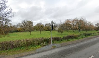 J RENARD SAINT FLORENT SUR CHER, Couvreur à Saint-Caprais