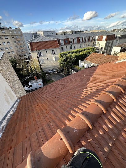 BB Couverture, Couvreur au Gué-de-Longroi