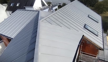 45 degrés Ouest, Couvreur à Caudan