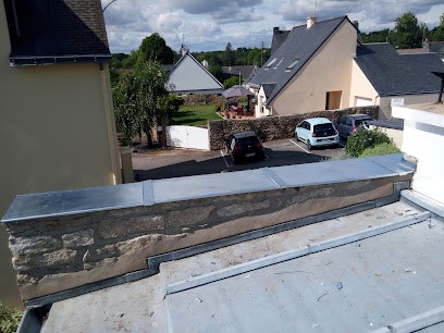 Histoires de toits, Couvreur à Ambon