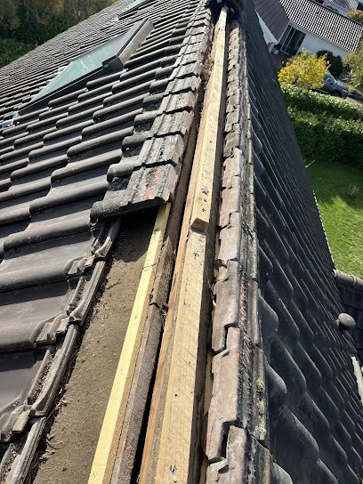 Artisan couvreur DL Couverture, Couvreur à Jouars-Pontchartrain