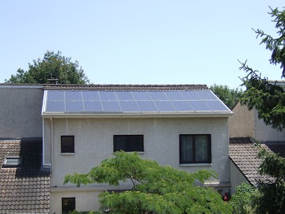 E M S, Couvreur à Sainte-Consorce