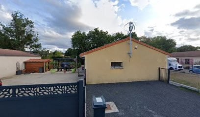 GEOFFREY GENTES, Couvreur aux Pradeaux