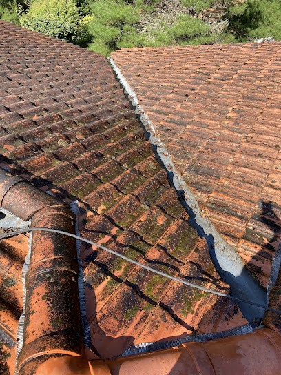 Lagrenee, Couvreur à Maringues