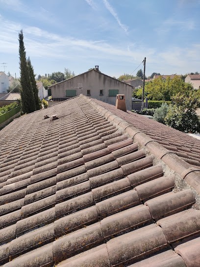 Artisan Couvreur:84 Mr Guerdner, Couvreur à Sorgues