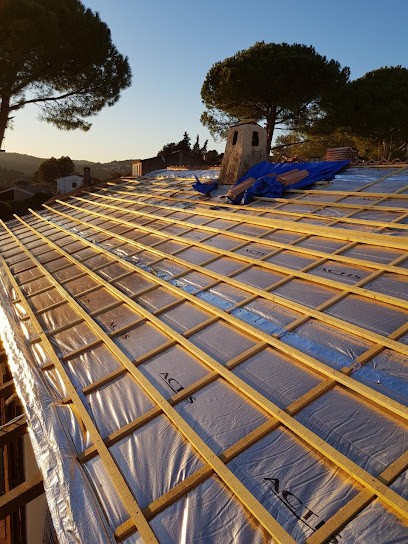 Les Couvreurs De Rayol Canadel Sur Mer Falloni Et Fils, Couvreur à Rayol-Canadel-sur-Mer