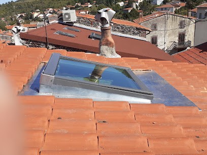 Proche De Toit, Couvreur à Saint-Amant-Tallende