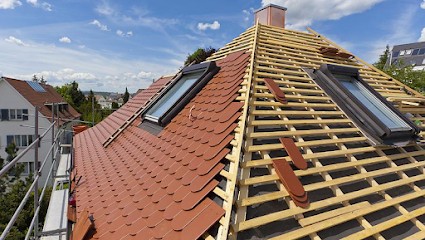 Fabbi Renov, Couvreur à Oberhausbergen