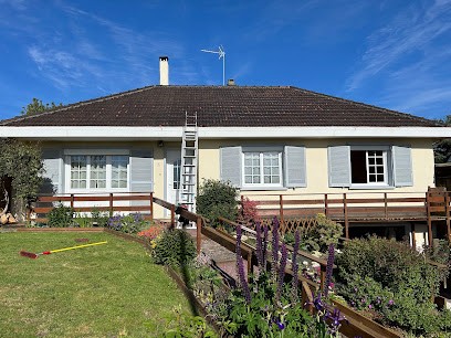 Entreprise HUE nettoyage Démousage peinture, Couvreur à Carpiquet