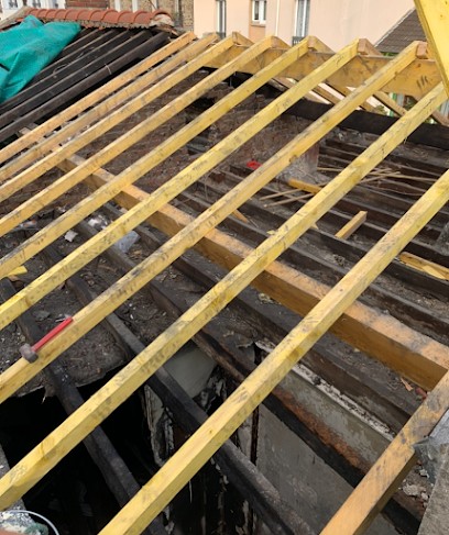 Lorenzo Couverture, Couvreur à Coutevroult