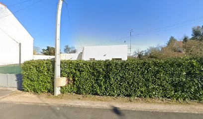 Leandro Serge Jose, Couvreur à Darvoy