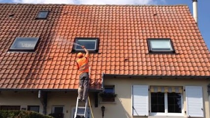 D.B Toiture Mr Buch - Nettoyage de Toitures & Façades - Poitiers, Couvreur à Ligugé