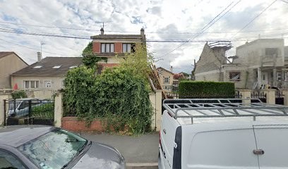 Unik Bat, Couvreur à Villeparisis