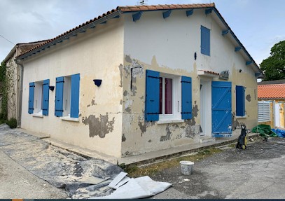 M. NICKY LAGRENEE, Couvreur à Cozes