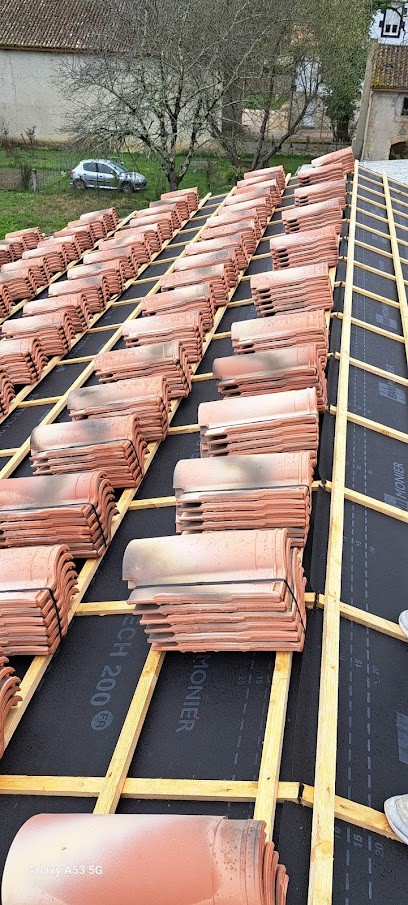 Ent DUPONT RÉNOVATION Charpentier couvreur peintre couverture toiture Couvreur a villeneuve sur lot, Couvreur à Villeneuve-sur-Lot