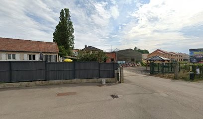 Société Nouvelle Peter, Couvreur à Saulny