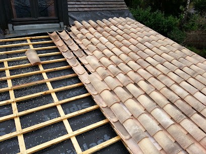 BERGES TOITURE, Couvreur à Ouillon