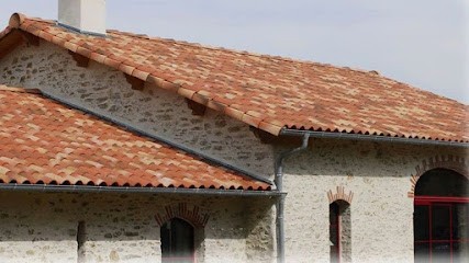 Rce 24 yohann, Couvreur à La Roche-Chalais