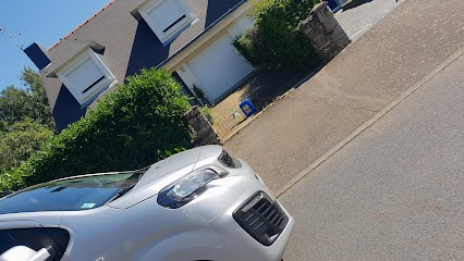 AM Couverture | Couvreur Nantais - Étanchéité - Fuites - Nettoyage - Peinture - Démoussage Toiture - Couvreur 44, Couvreur à Vallet