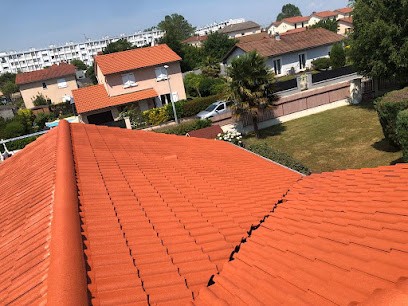 RHONE ALPES COUVERTURE : Couvreur Zingueur Démoussage Saint Priest Rhône Auvergne Rhône Alpes 69, Couvreur à Saint-Priest