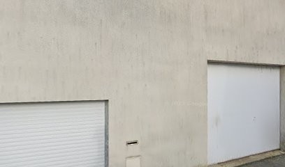 Poirier Denis, Couvreur aux Garennes sur Loire