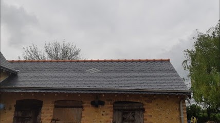 Thibault Jeremie Couvreur, Couvreur à Saint-Denis-d'Anjou