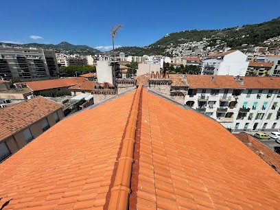 SARL Zinc Services, Couvreur à Contes