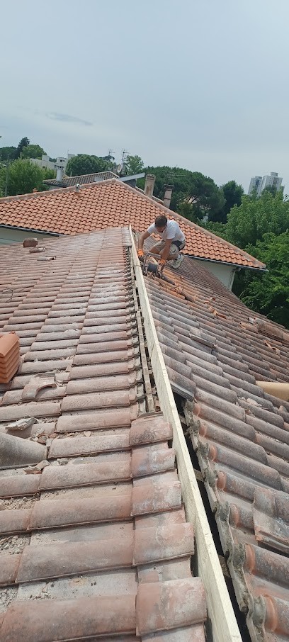 Couvreur Laville, Couvreur à Talence