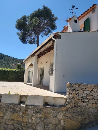 Artisan Freyer Couverture Couvreur Gouttières Peinture Nettoyage, Couvreur à Hyères